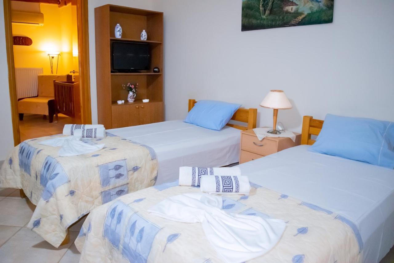 Kleidas Apartments Thymiana Экстерьер фото